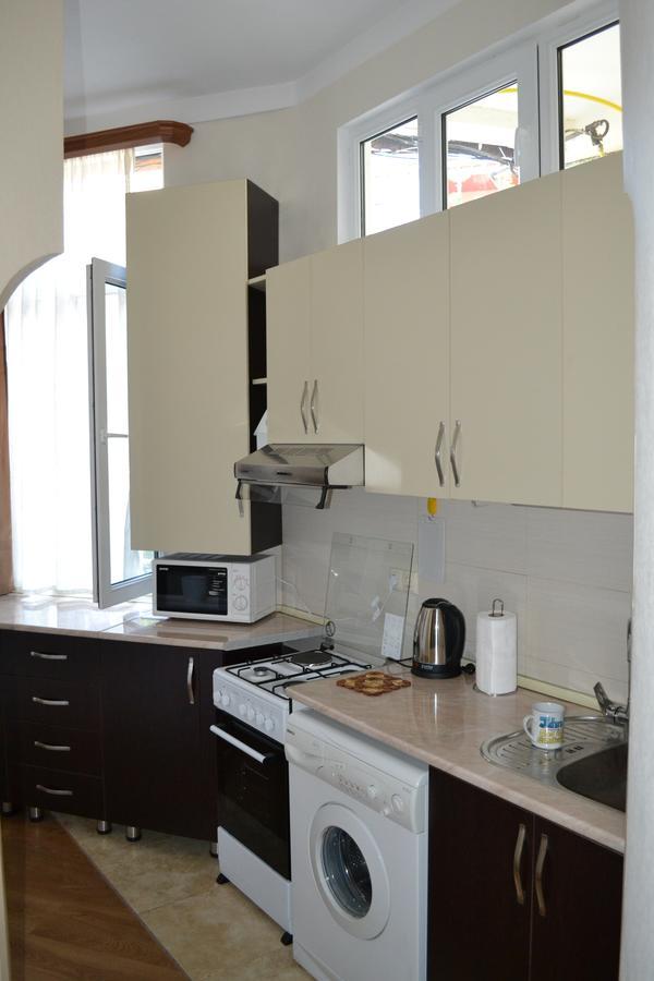 2 Apartment
